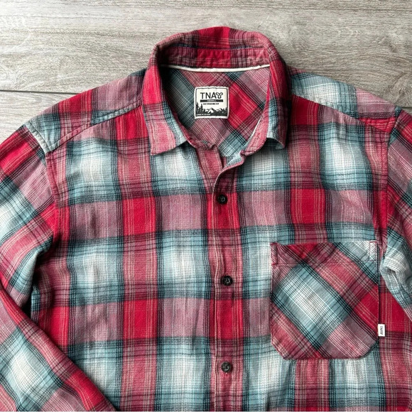 Aritzia Plaid Cotton Boyfriend Fit  Button Down Shirt Flannel - Picture 6 of 14